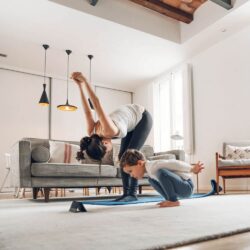Kẹo ngậm bổ sung kẽm và Vitamin C Swanson Zinc & C 200 Lozenges 9 couple healthy mom baby children kid exercise yoga