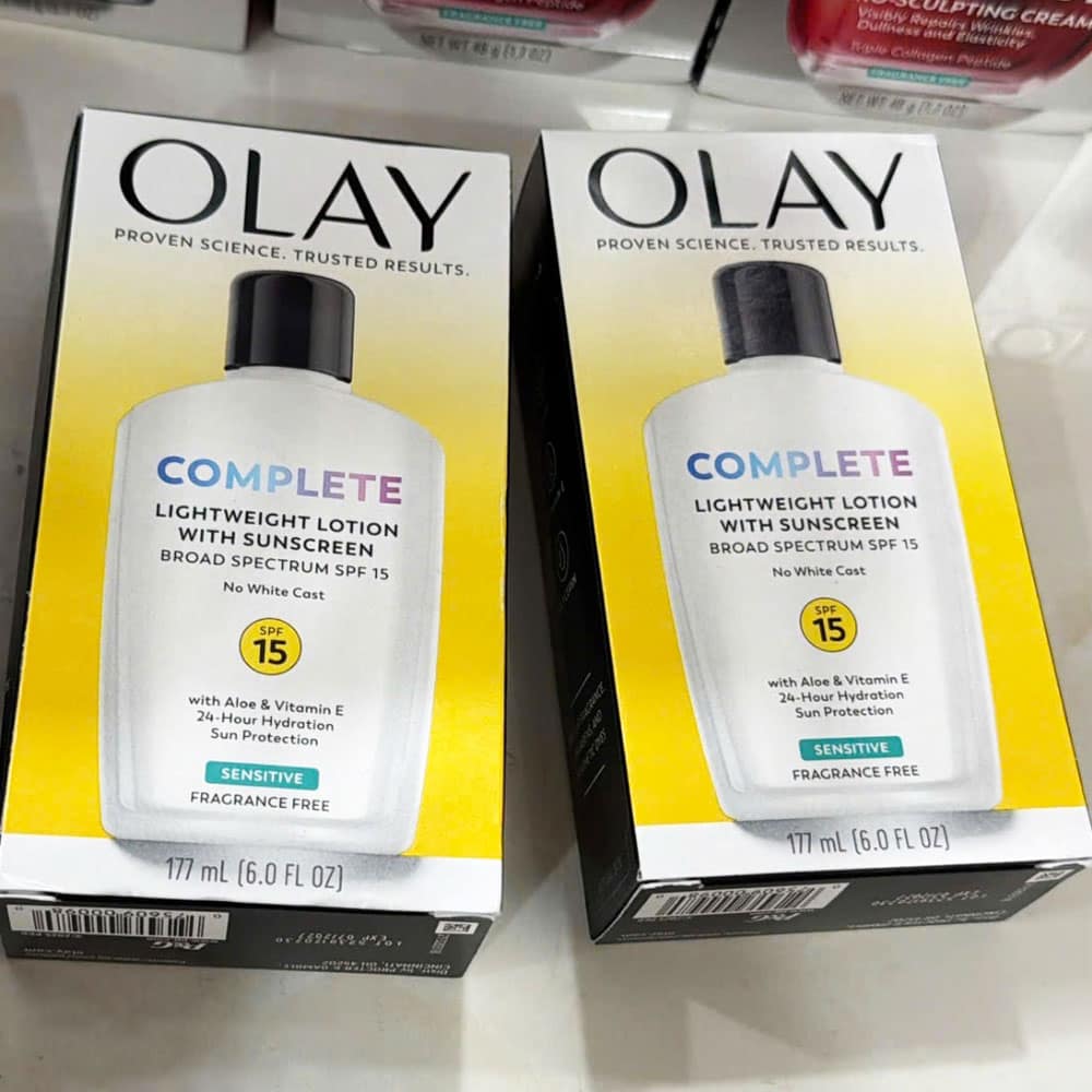 Kem dưỡng ẩm chống nắng Olay Complete Sensitive SPF15 177ml - Ảnh 2