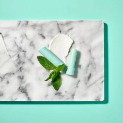 Son dưỡng môi Eos Organic Lip Balm 9 thỏi (Vanilla Bean, Sweet Mint, Pomegranate Raspberry) 14 son duong moi eos organic lip balm 9 thoi ke