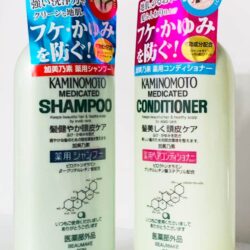Bộ dầu gội và dầu xả kích thích mọc tóc Kaminomoto Medicated Shampoo & Conditioner 300ml x2 chai 7 bo dau goi va dau xa kich thich moc toc kaminomoto medicated shampoo conditioner 300ml x2 chai kf