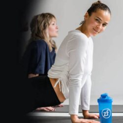Bột Vitamin bổ sung năng lượng Zipfizz Healthy Energy Drink Mix (Grape+ Fruit Punch+ Peach Mango) 30 ống 14 bot vitamin bo sung nang luong zipfizz healthy energy drink mix grape fruit punch peach mango 30 ong ke