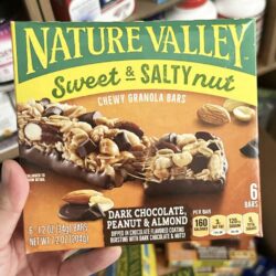 Bánh yến mạch Nature Valley Sweet & Salty Nut Chewy Granola Bars 6 thanh (Dark Chocolate, Peanut, Almond) 7 banh yen mach nature valley sweet salty nut chewy granola bars 6 thanh dark chocolate peanut almond ke