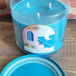 Nến thơm 3 tim Bath & Body Works White Barn Ocean Driftwood 411g 9 nen thom 3 tim bath body works white barn ocean driftwood 411g kd