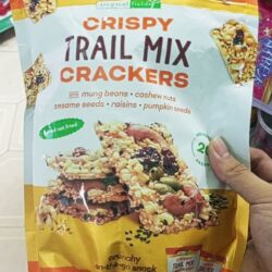 Bánh ngũ cốc Crispy Trial Mix Crackers 232g 9 banh ngu coc crispy trial mix crackers 232g ke