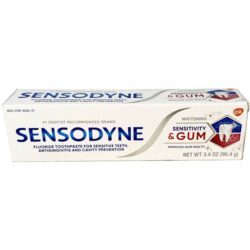 Kem đánh răng Sensodyne Sensitivity & Gum Whitening 96.4g 9 kem danh rang sensodyne sensitivity gum whitening 96 4g kd