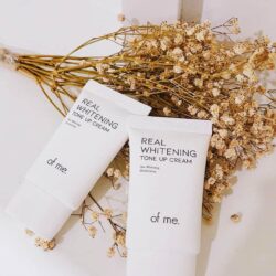 kem duong trang da body of me real whitening tone up cream 50ml ke