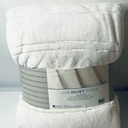 Chăn (mền) Life Comfort Luxe Velvet Throw 1.52m x 1.77m (White Cream) 9 chan men life comfort luxe velvet throw 1 52m x 1 77m white cream kc