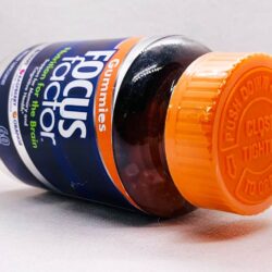 Kẹo dẻo giúp tăng cường sự tập trung của não bộ Focus Factor 60 Gummies 11 keo deo giup tang cuong su tap trung cua nao bo focus factor 60 gummies kd