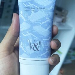 Kem chống nắng V&A Antioxidant UV Shield SPF50+ PA++++ 50ml 10 kem chong nang v a antioxidant uv shield spf50 pa 50ml ka
