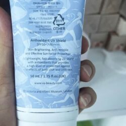 Kem chống nắng V&A Antioxidant UV Shield SPF50+ PA++++ 50ml 11 kem chong nang v a antioxidant uv shield spf50 pa 50ml kb