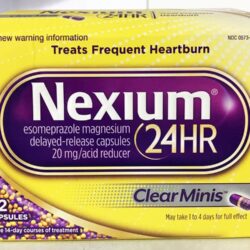 Viên uống cắt cơn đau dạ dày, ợ nóng Nexium 24hr 42 Clear Minis Capsules 8 vien uong ho tro viem loet da day hanh ta trang nexium 24hr 42 clear minis capsules 230324 ka