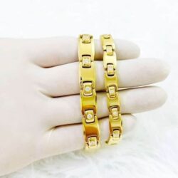 Vòng tay Nữ điều hoà huyết áp Toma Gold đính 1 đá 18 vong tay nu dieu hoa huyet ap toma 24k dinh 1 da 71123 kb