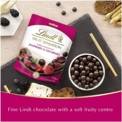 socola nhan trai cay lindt fruit sensation dark chocolate raspberry cranberry 150g kc