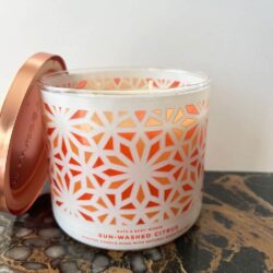 Nến thơm 3 tim Bath & Body Works Sun-Washed Citrus 411g 15 nen thom 3 tim bath body works sun washed citrus 411g kg