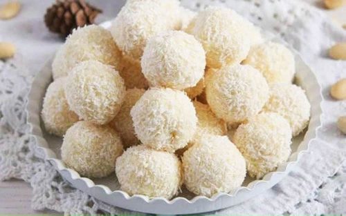 socola trang hanh nhan phu dua evliya regno 400g kh