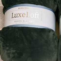 chan men berkshire luxe loft queen blanket 249cm x 234cm green ka
