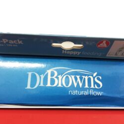 Hộp 3 bình sữa Dr Brown’s Natural Flow Options 120ml 15 hop 3 binh sua dr browns natural flow options 120ml 130424 ke