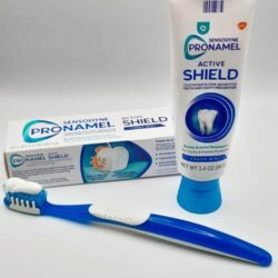 Kem đánh răng Sensodyne Pronamel Active Shield Fresh Mint 96.4g 15 kem danh rang sensodyne pronamel active shield fresh mint 964g 190424 kg