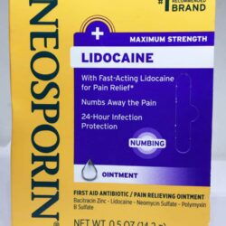 kem mo khang viem xoa diu nhanh neosporin lidocaine ointment 142g 190225 ka