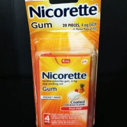 Kẹo cai thuốc Nicorette Gum Fruit Chill 4mg 20 viên 10 keo cai thuoc nicorette gum fruit chill 4mg 20 vien 280325 kc