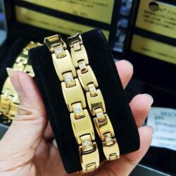 Vòng tay Nam điều hoà huyết áp Toma TOMA3M 24K Gold đính 1 đá 7 vong tay nam dieu hoa huyet ap toma toma3m 24k gold dinh 1 da 040425 kb