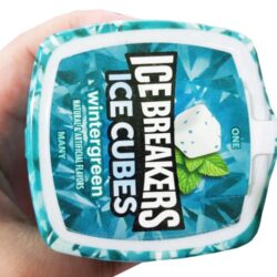 Kẹo gum không đường Ice Breakers Ice Cubes WinterGreen 40 viên 8 keo gum khong duong ice breakers ice cubes wintergreen 40 vien 070525 kc