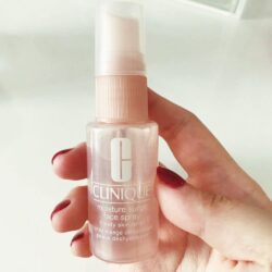 Xịt khoáng cấp ẩm Clinique Moisture Surge Face Spray 30ml 7 xit khoang cap am clinique moisture surge face spray 30ml 210825 kc