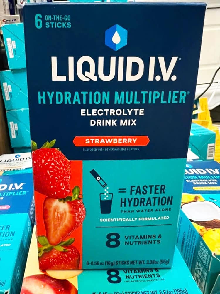 Bột điện giải Liquid I.V. Hydration Multiplier 6 gói (Strawberry) 2 Bột điện giải Liquid I.V. Hydration Multiplier 6 gói (Strawberry) - Ảnh 2