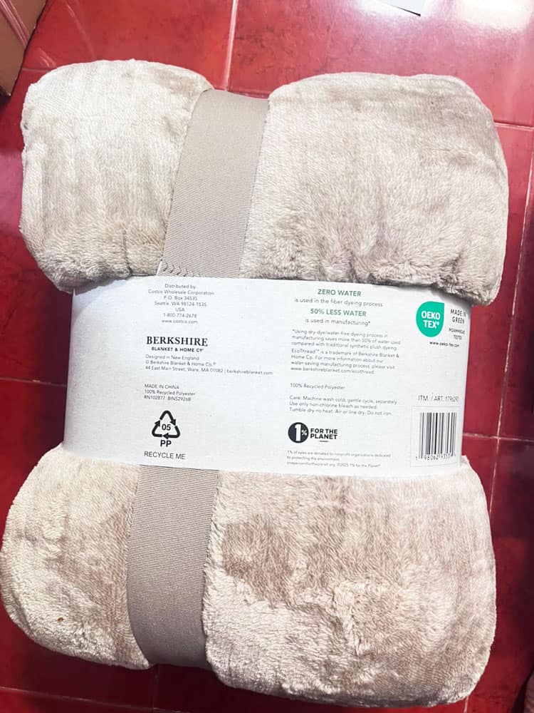 Chăn (mền) Berkshire Extra Plush Queen Blanket 249cm x 234cm (Brown Beige) - Ảnh 3