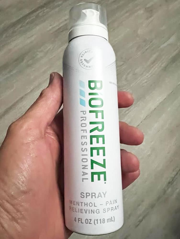 Xịt giảm đau Biofreeze Professional Menthol Pain Relief Spray 118ml x2 chai - Ảnh 3
